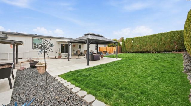 3110 W 24th Ave, Kennewick, WA 99337