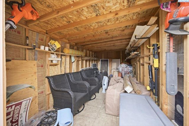 3110 W 24th Ave, Kennewick, WA 99337