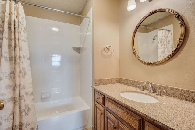 10715 County Road 2458, Poetry, TX 75160