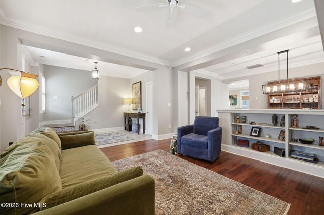 203 S Academy Street, Washington, NC 27889