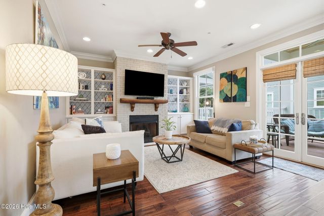 203 S Academy Street, Washington, NC 27889