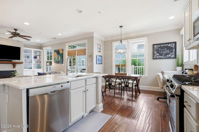 203 S Academy Street, Washington, NC 27889