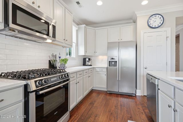 203 S Academy Street, Washington, NC 27889