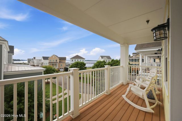 203 S Academy Street, Washington, NC 27889