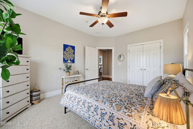 203 S Academy Street, Washington, NC 27889