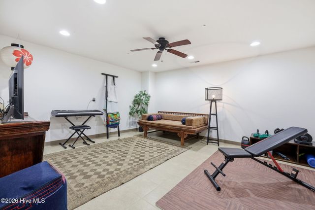 203 S Academy Street, Washington, NC 27889