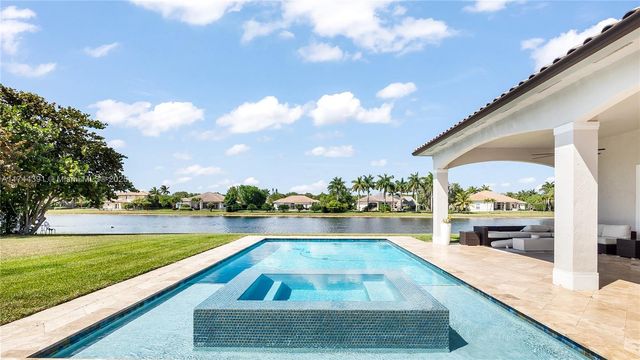 14443 S Jockey Cir S, Davie, FL 33330