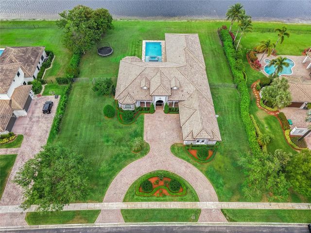 14443 S Jockey Cir S, Davie, FL 33330