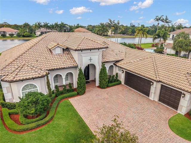 14443 S Jockey Cir S, Davie, FL 33330