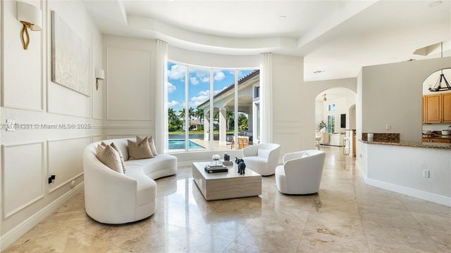 14443 S Jockey Cir S, Davie, FL 33330