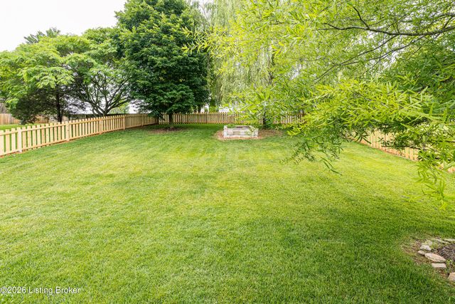 6639 Calm River Way, Louisville, KY 40299