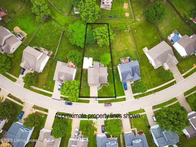 6639 Calm River Way, Louisville, KY 40299