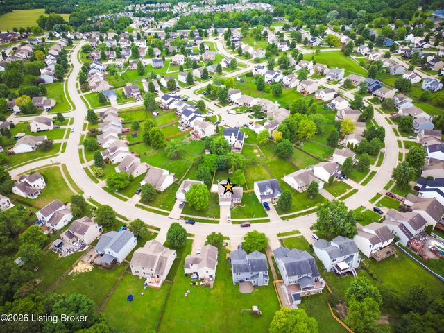 6639 Calm River Way, Louisville, KY 40299