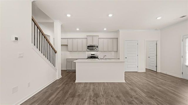 532 Silver Moon Drive, Loganville, GA 30052