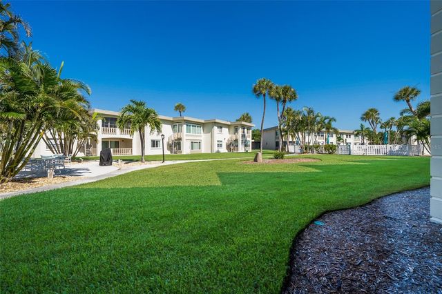 6300 FLOTILLA DRIVE 107, Bradenton Beach, FL 34217