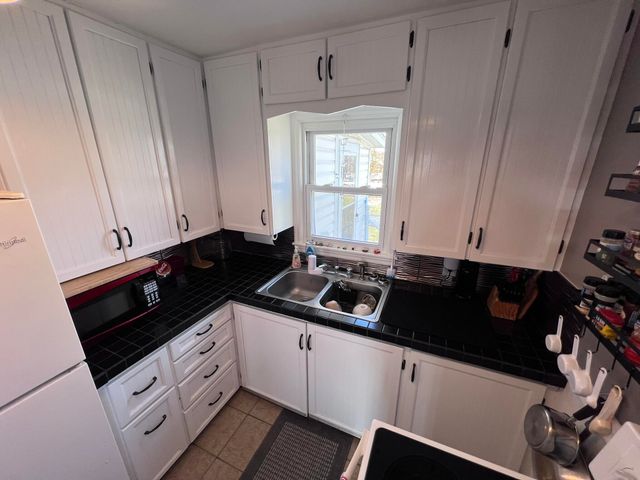 109 A BARTLEY LN, Fulton, MO 65251