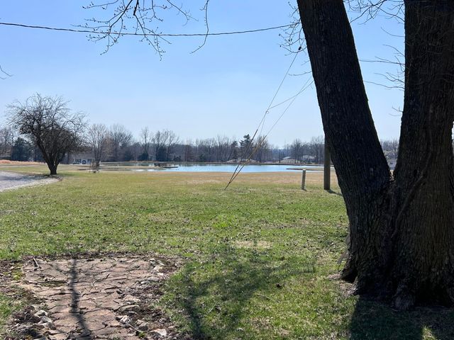109 A BARTLEY LN, Fulton, MO 65251