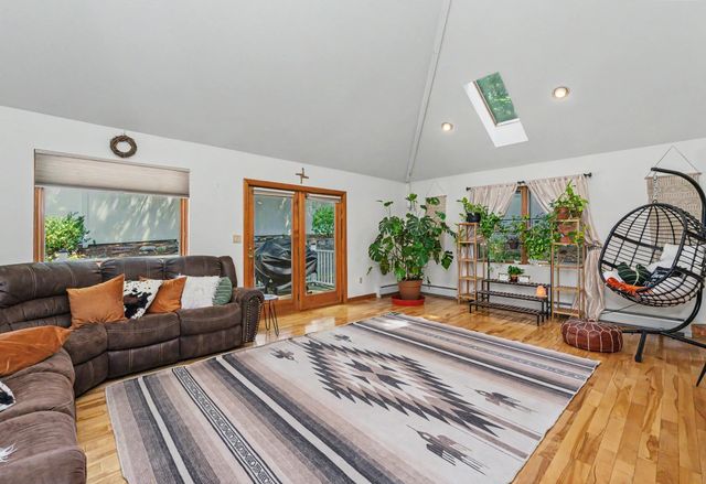 7 Hastings Lane, Nashua, NH 03064