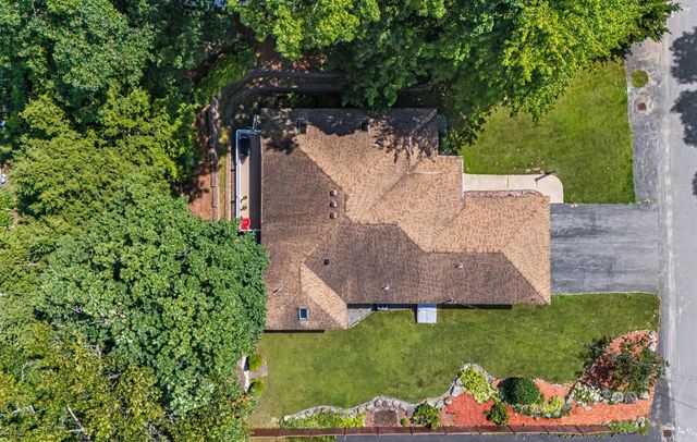 7 Hastings Lane, Nashua, NH 03064