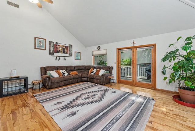 7 Hastings Lane, Nashua, NH 03064