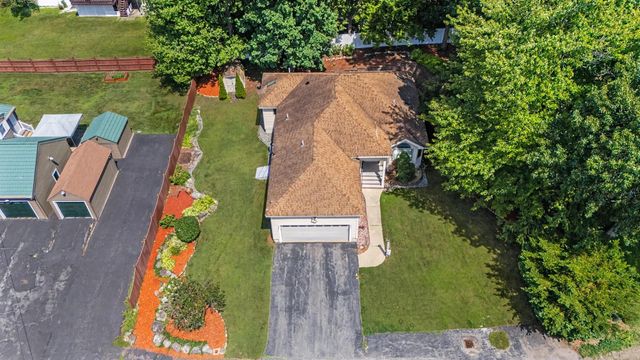 7 Hastings Lane, Nashua, NH 03064