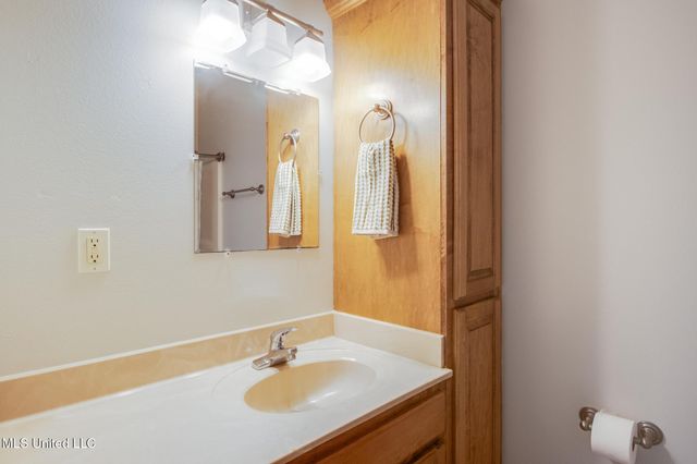 1310 36th Avenue, Gulfport, MS 39501