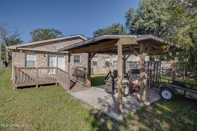 1310 36th Avenue, Gulfport, MS 39501