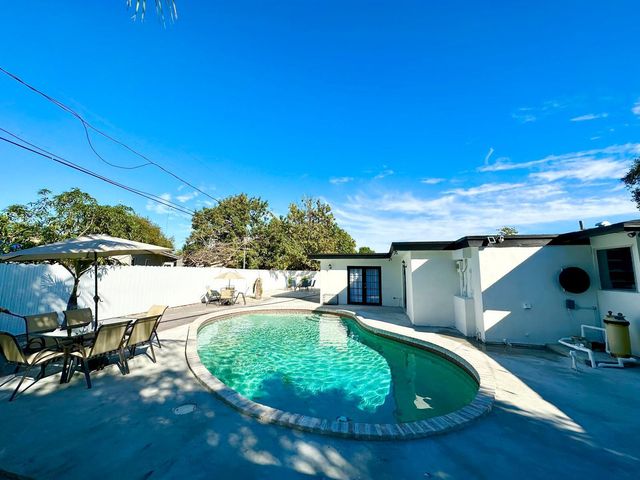 3871 SW 31st Court, West Park, FL 33023