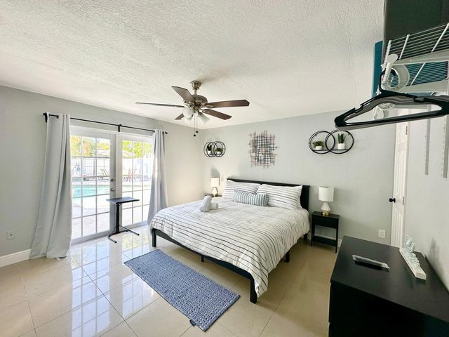 3871 SW 31st Court, West Park, FL 33023