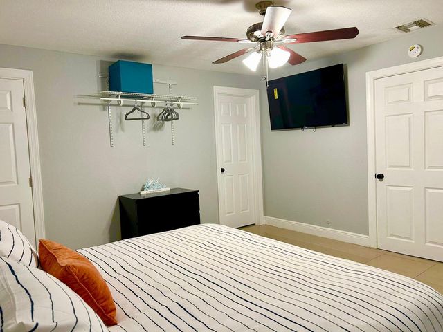 3871 SW 31st Court, West Park, FL 33023