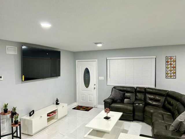 3871 SW 31st Court, West Park, FL 33023