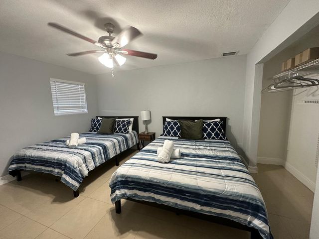 3871 SW 31st Court, West Park, FL 33023