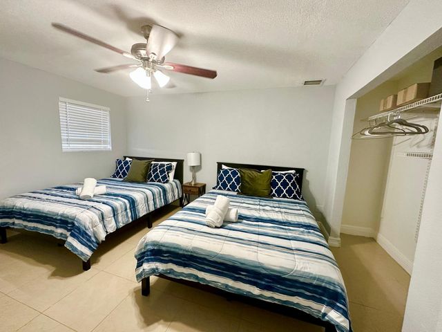 3871 SW 31st Court, West Park, FL 33023