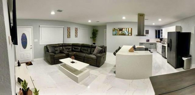 3871 SW 31st Court, West Park, FL 33023