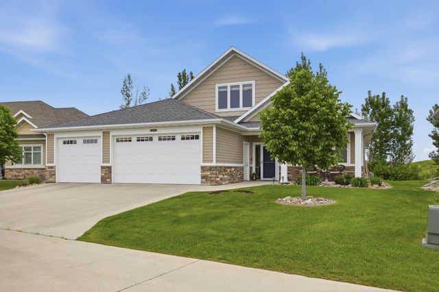 4530 65th Street S, Fargo, ND 58104