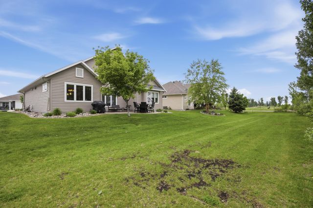4530 65th Street S, Fargo, ND 58104