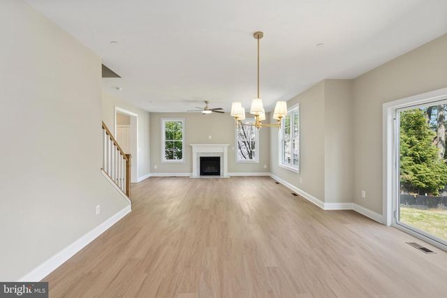 104 W MAIN BLVD, Lutherville Timonium, MD 21093