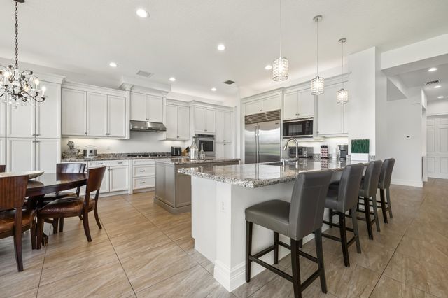 9590 Eden Roc Court, Delray Beach, FL 33446