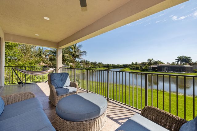9590 Eden Roc Court, Delray Beach, FL 33446