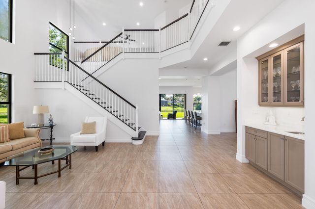 9590 Eden Roc Court, Delray Beach, FL 33446