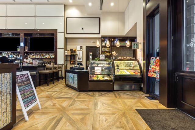 9590 Eden Roc Court, Delray Beach, FL 33446