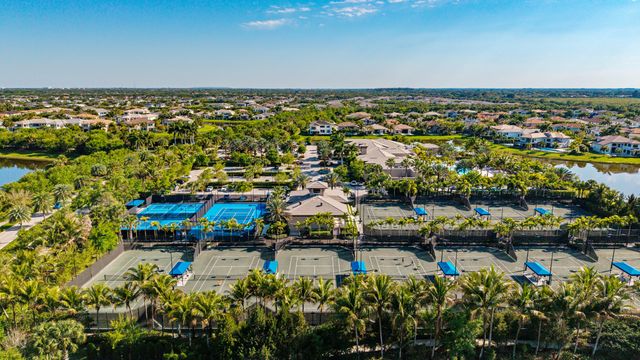 9590 Eden Roc Court, Delray Beach, FL 33446