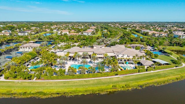 9590 Eden Roc Court, Delray Beach, FL 33446