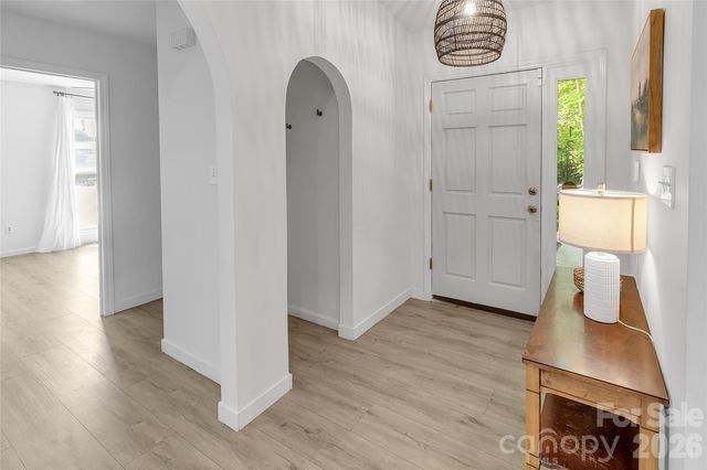 128 Spencer Woods Drive, Dallas, NC 28034