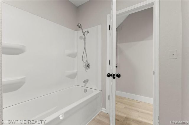 1865 N Blacks Corners Road, Imlay City, MI 48444