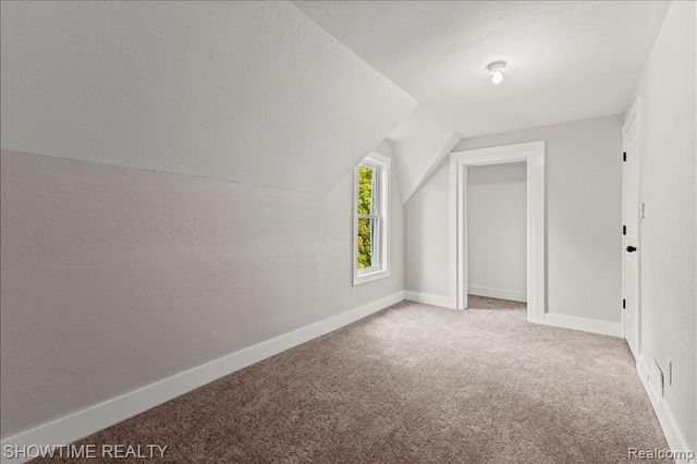 1865 N Blacks Corners Road, Imlay City, MI 48444