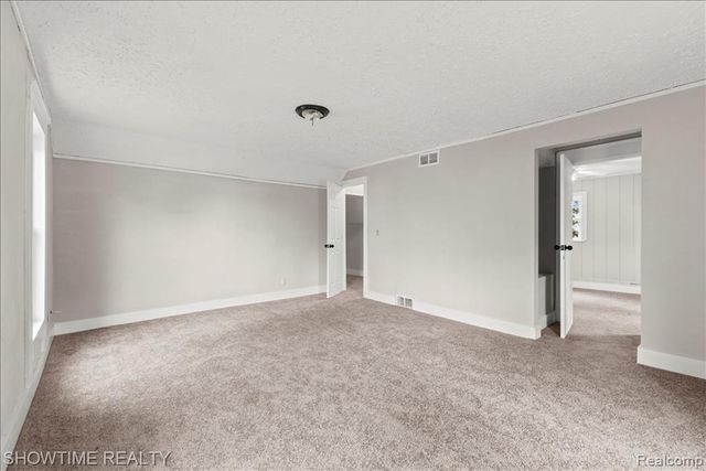 1865 N Blacks Corners Road, Imlay City, MI 48444