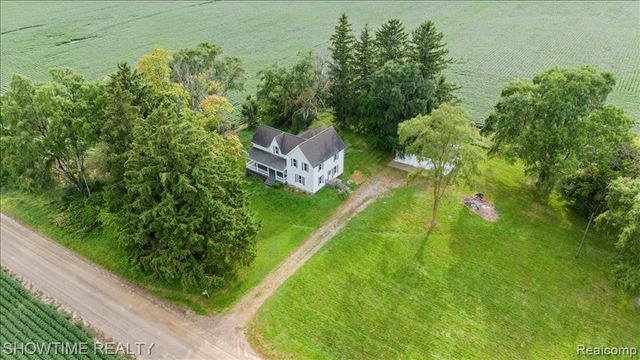 1865 N Blacks Corners Road, Imlay City, MI 48444