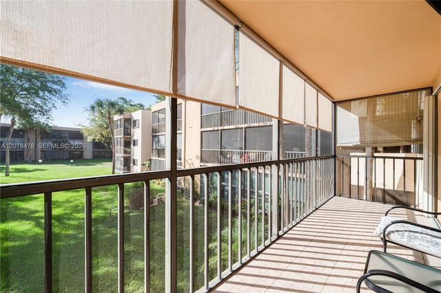8415 SW 107th Avenue 258W, Miami, FL 33173