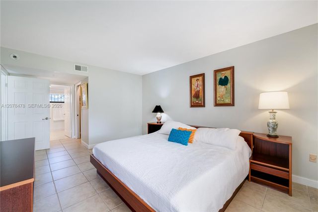 8415 SW 107th Avenue 258W, Miami, FL 33173